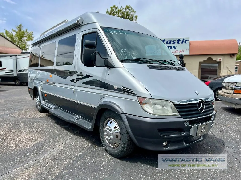 2004 Interstate Mercedes Benz Sprinter RK - Photo 4