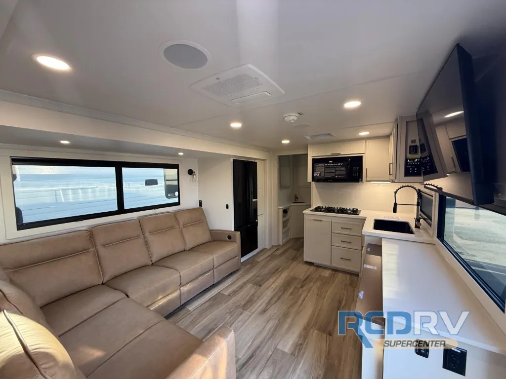 2027 Brinkley Model I 290, Photos photo 4