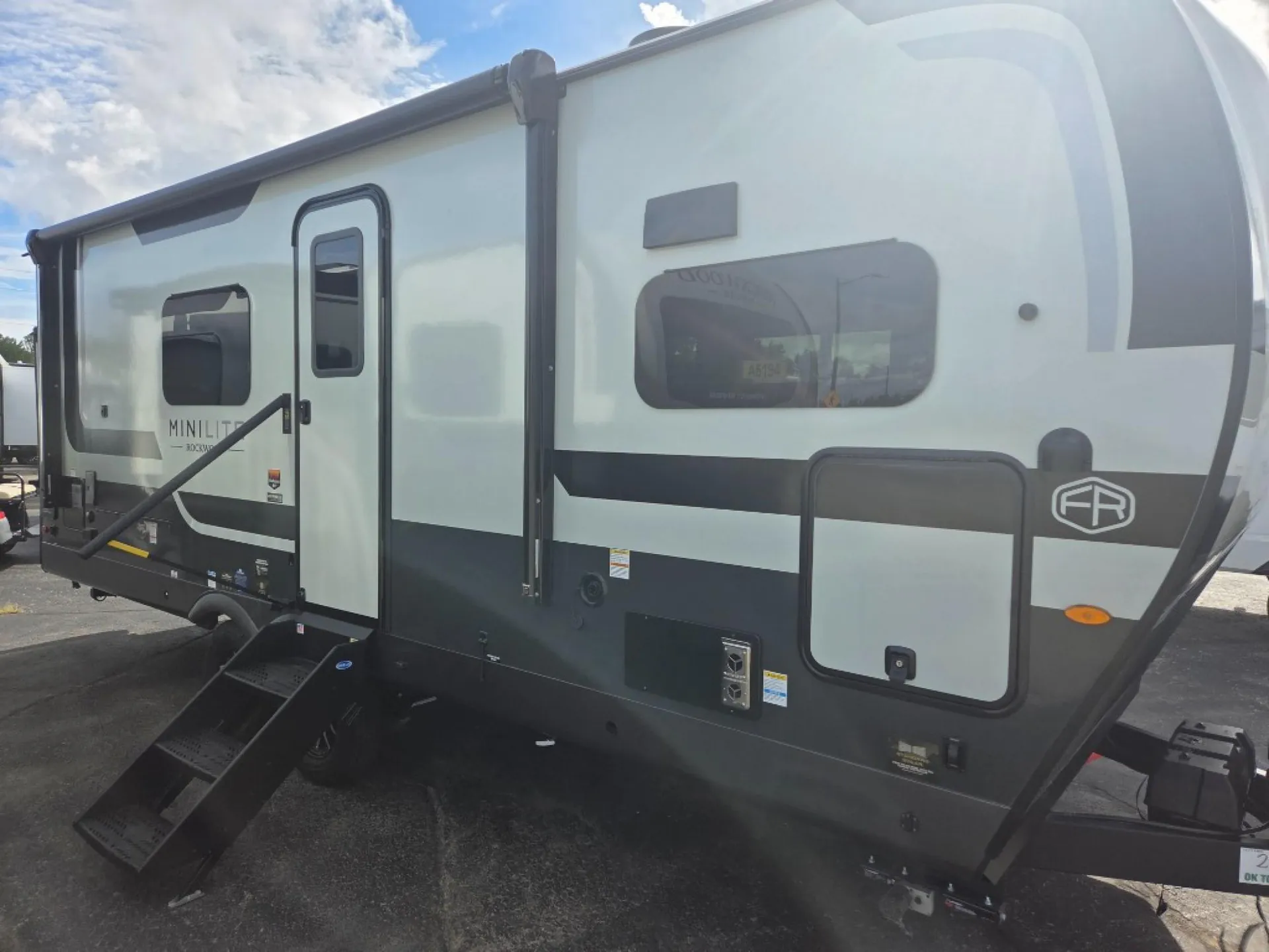 2027 Forest River Rockwood Mini Lite 2523MBR — Photo 7