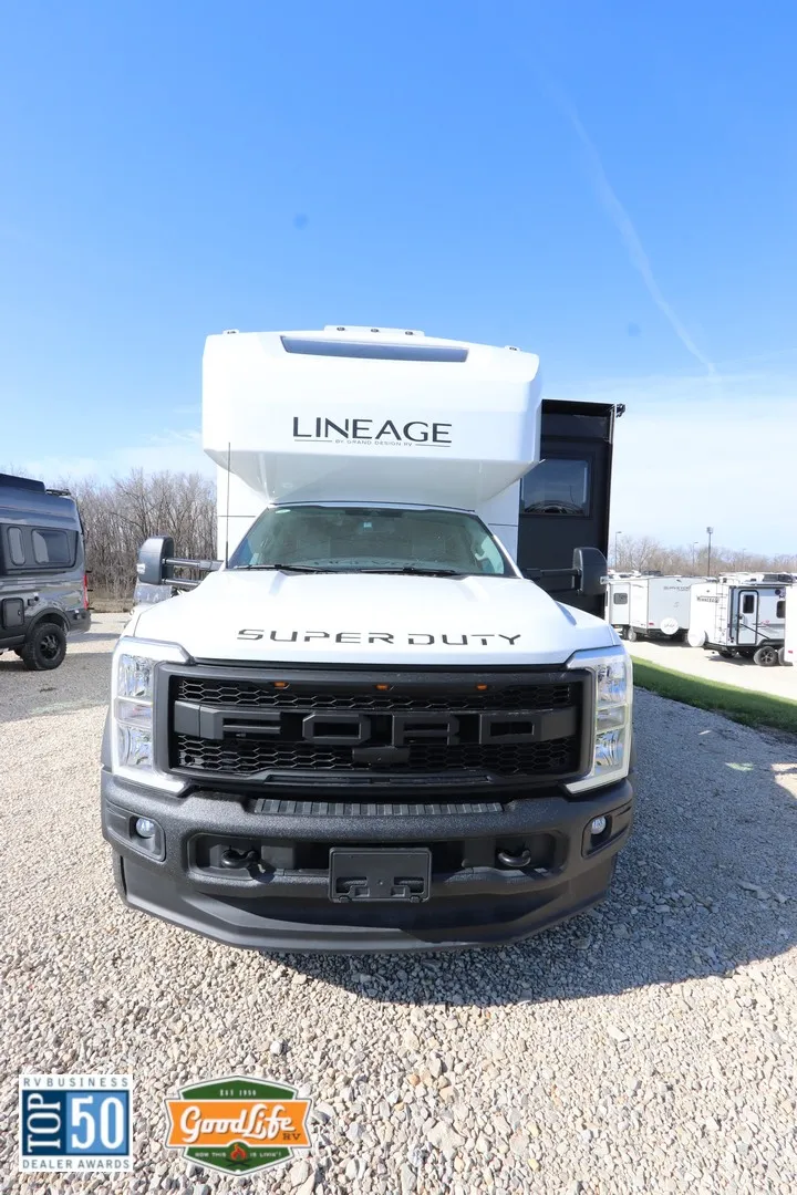 2026 Grand Design Lineage Series F 31ZW - Photo 3