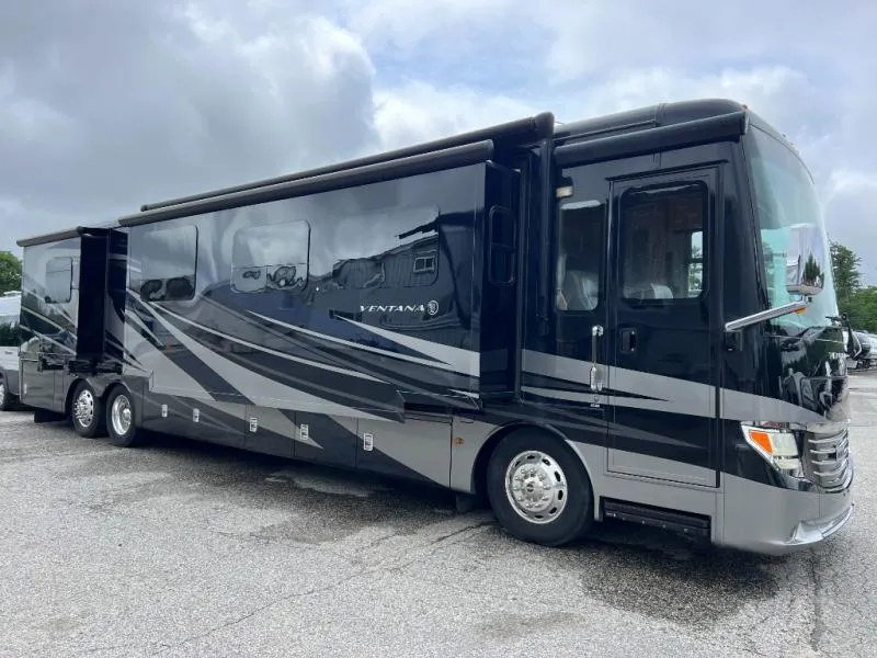 2019 Newmar Ventana Used    4308 - Main photo