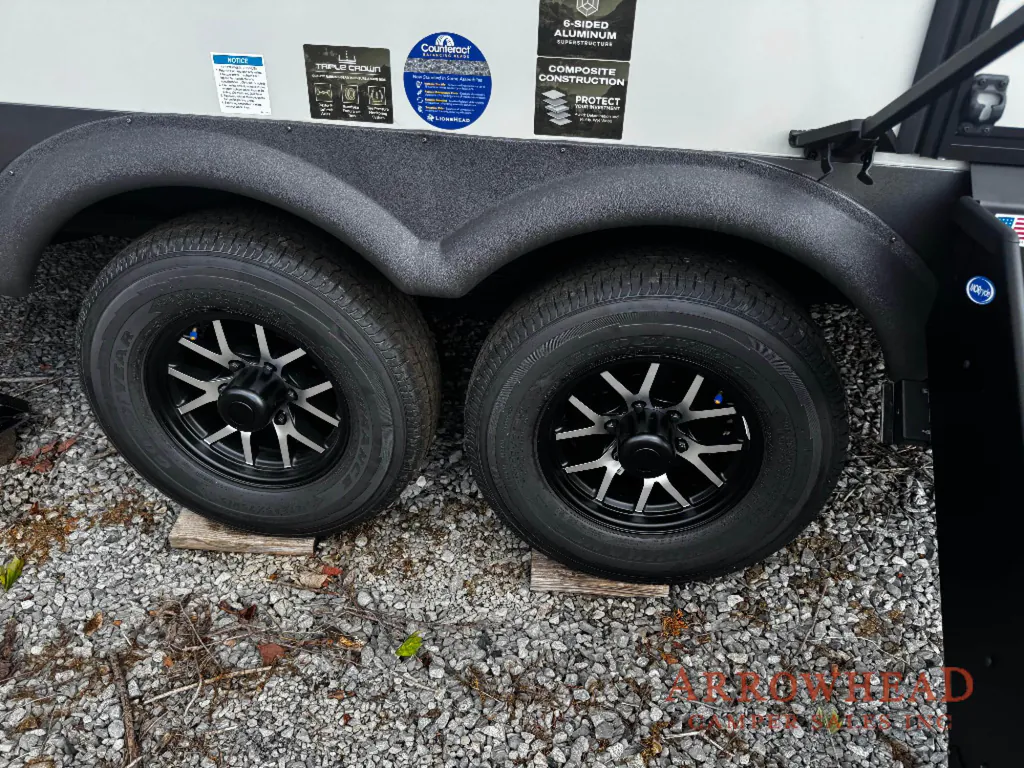 2027 Forest River Rockwood Ultra Lite 2921RL, Photos photo 12