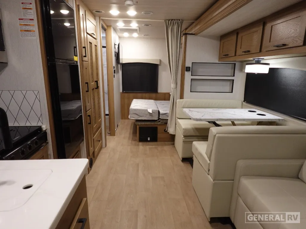 2025 Nexus Rebel 28R - Photo 3
