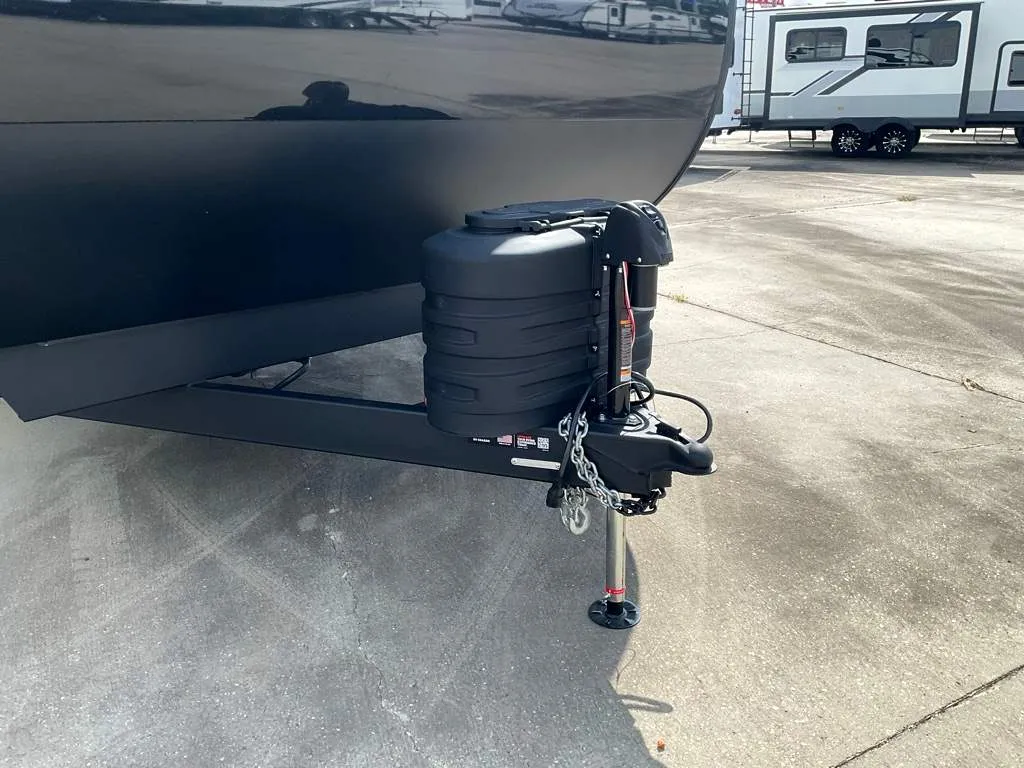 2026 KZ RV Sportsmen SE 383DBKSE - Photo 3