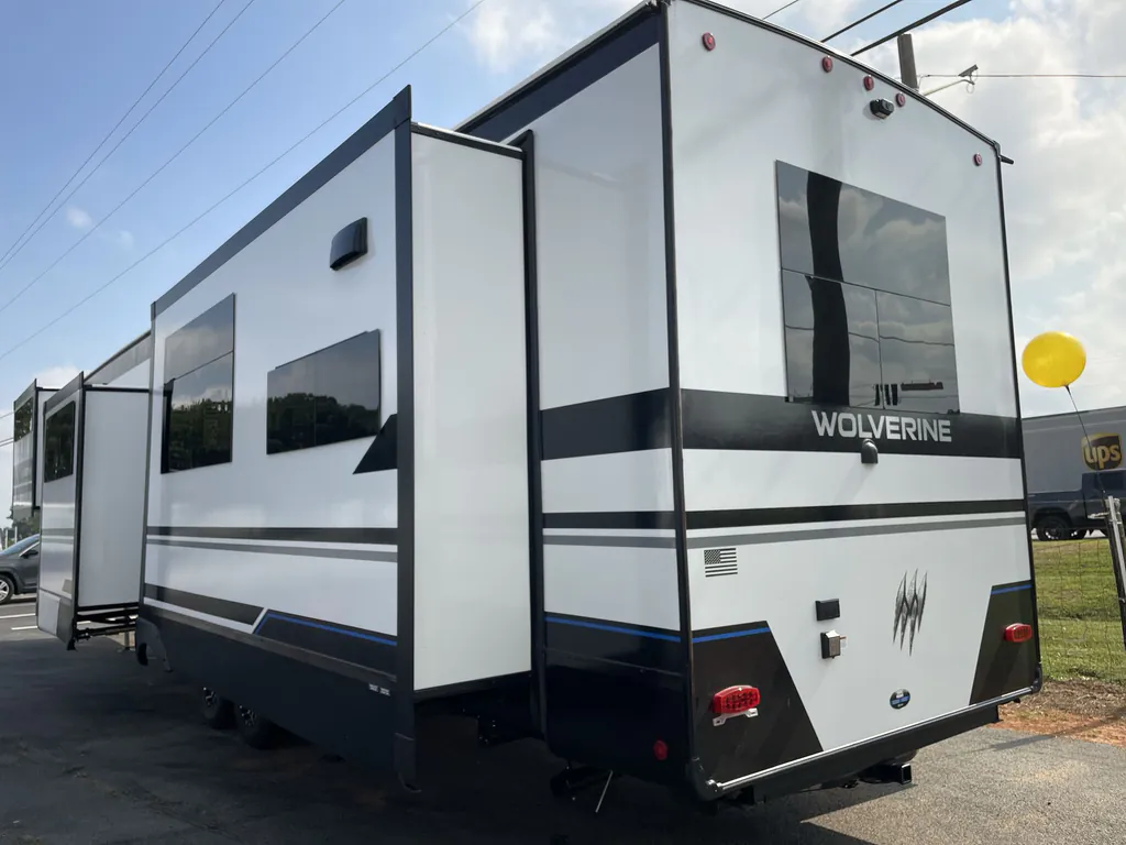2027 Forest River Wolverine 36BC, Photos photo 4