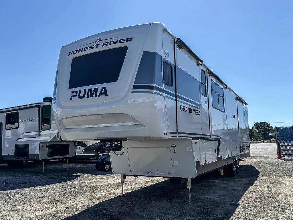 2026 Forest River Puma Grand Mesa 395FKL - Photo 3