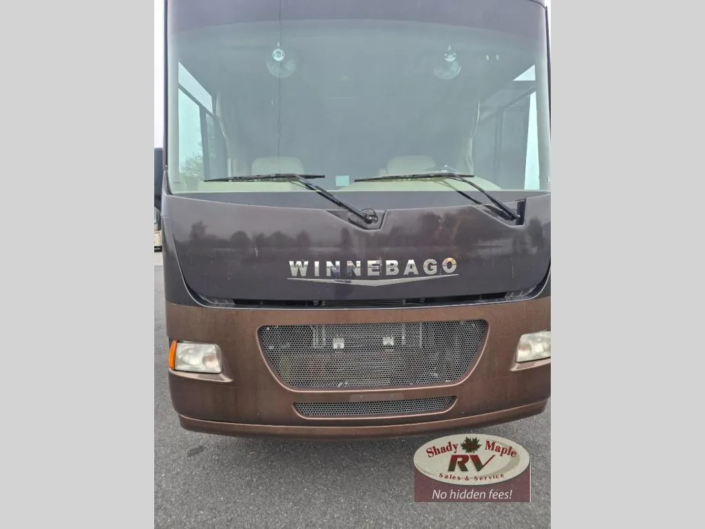 2013 Winnebago Vista 35B - Main photo