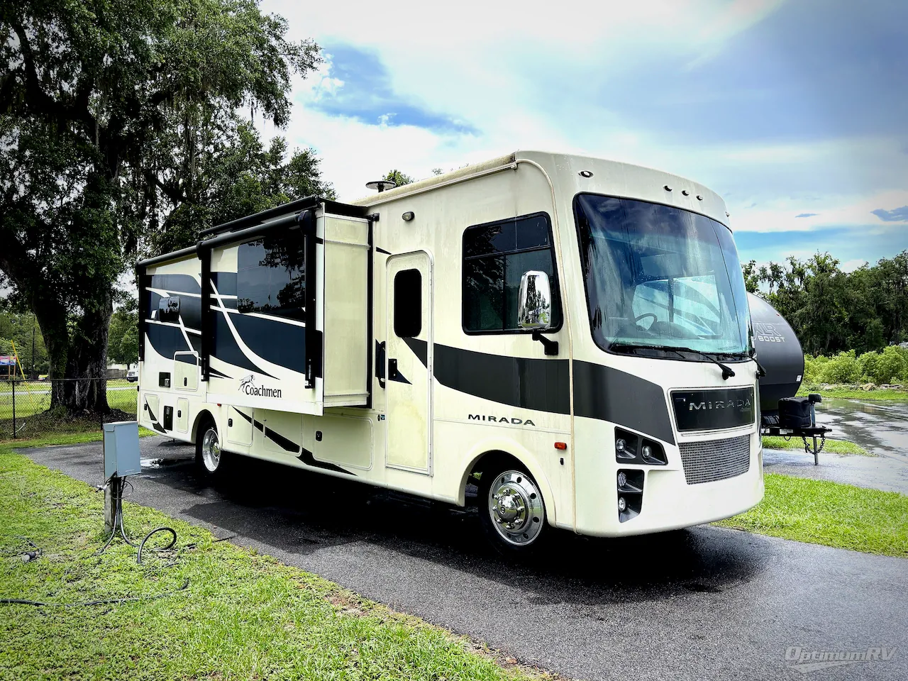 2022 Coachmen Mirada 315KS - Photo 2