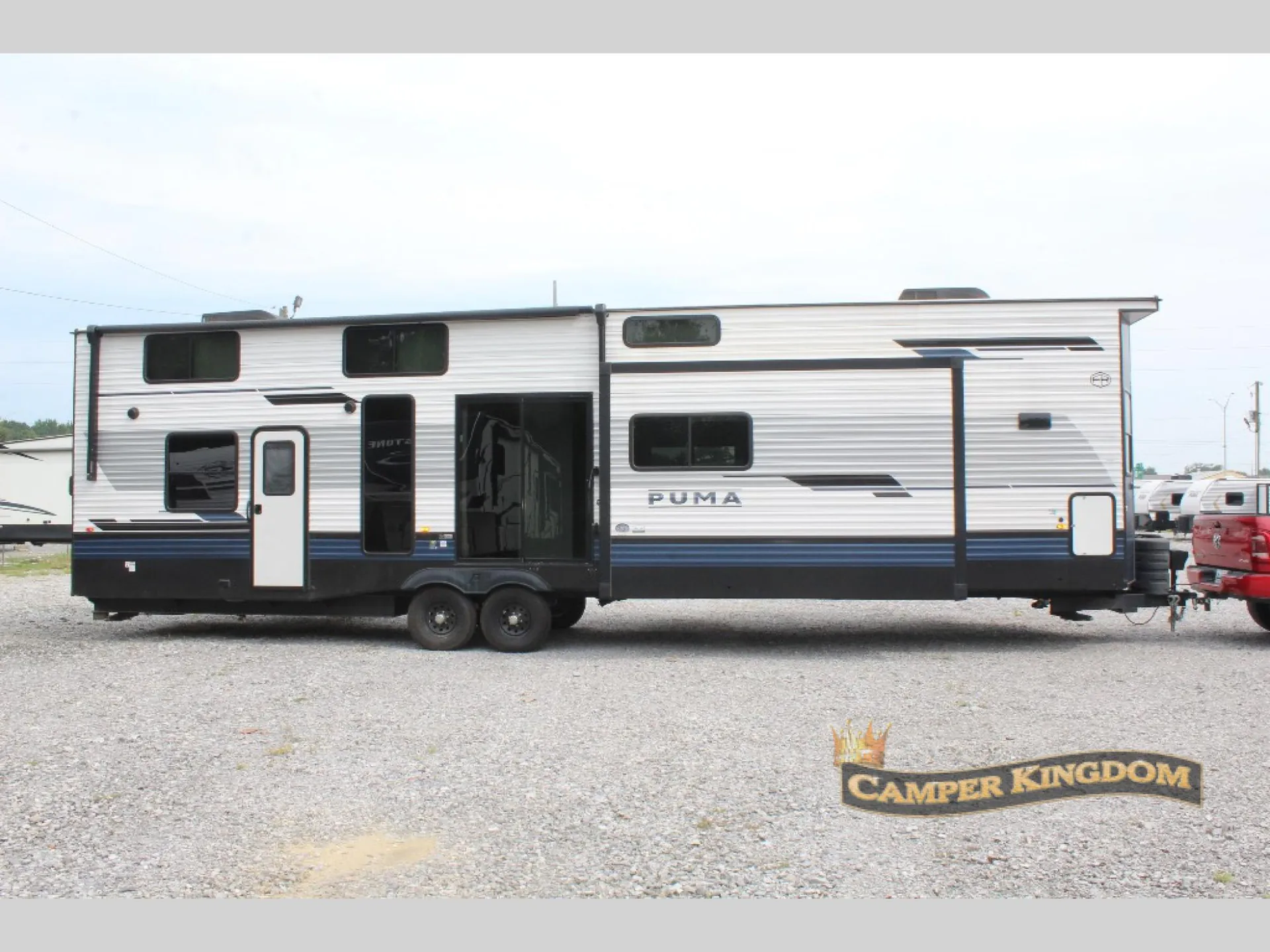 2025 Palomino Puma 403LFT - Photo 2