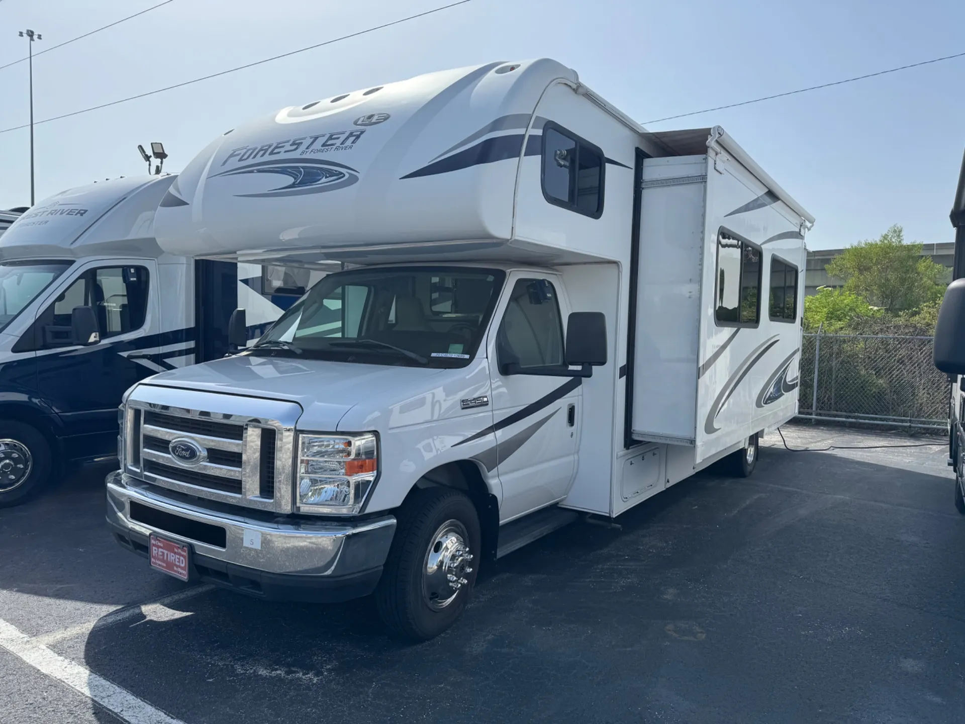 2020 FOREST RIVER FORESTER 2851 - Photo 2