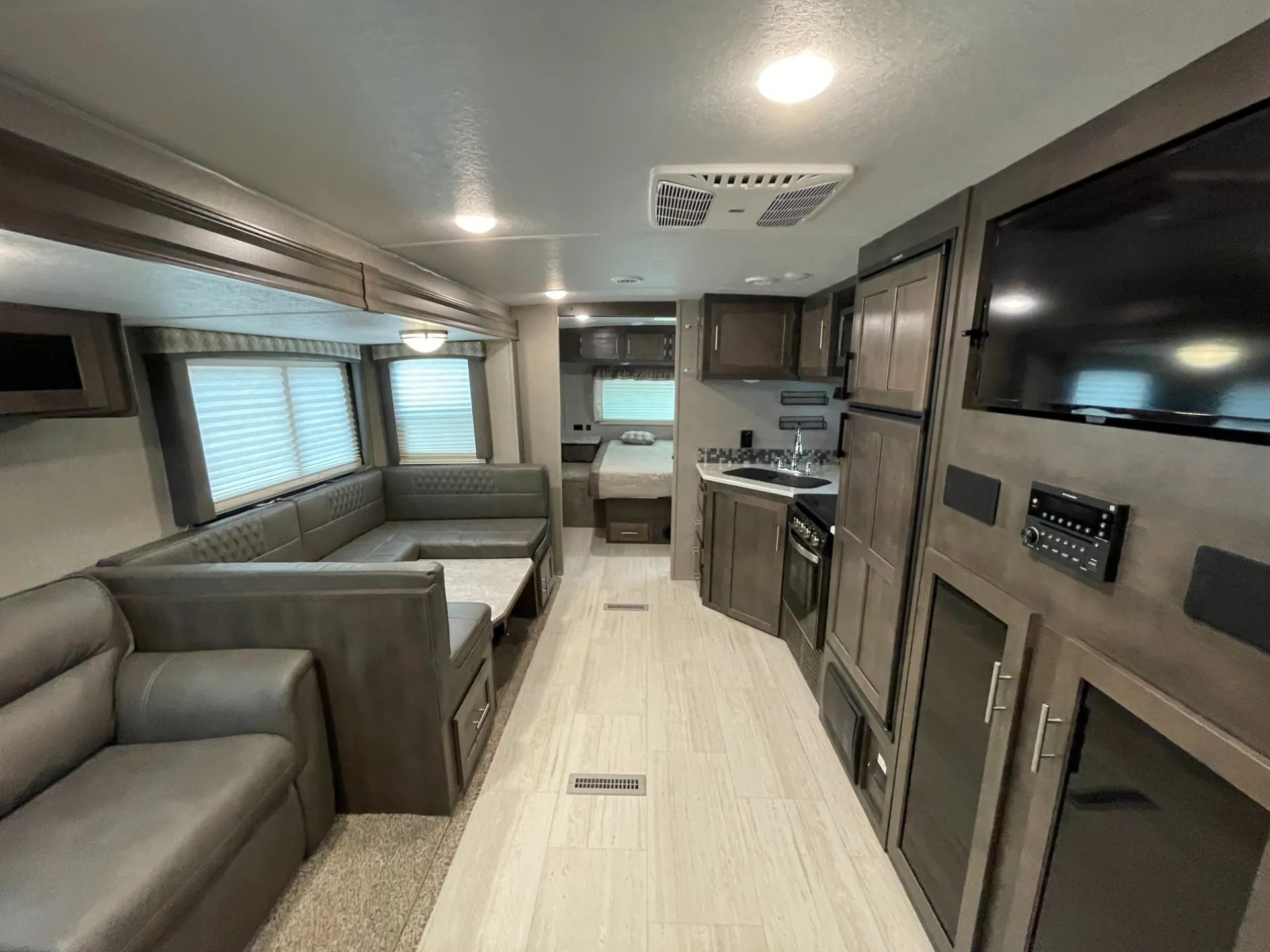 2020 Forest River Flagstaff Super Lite 27BHWS - Photo 2