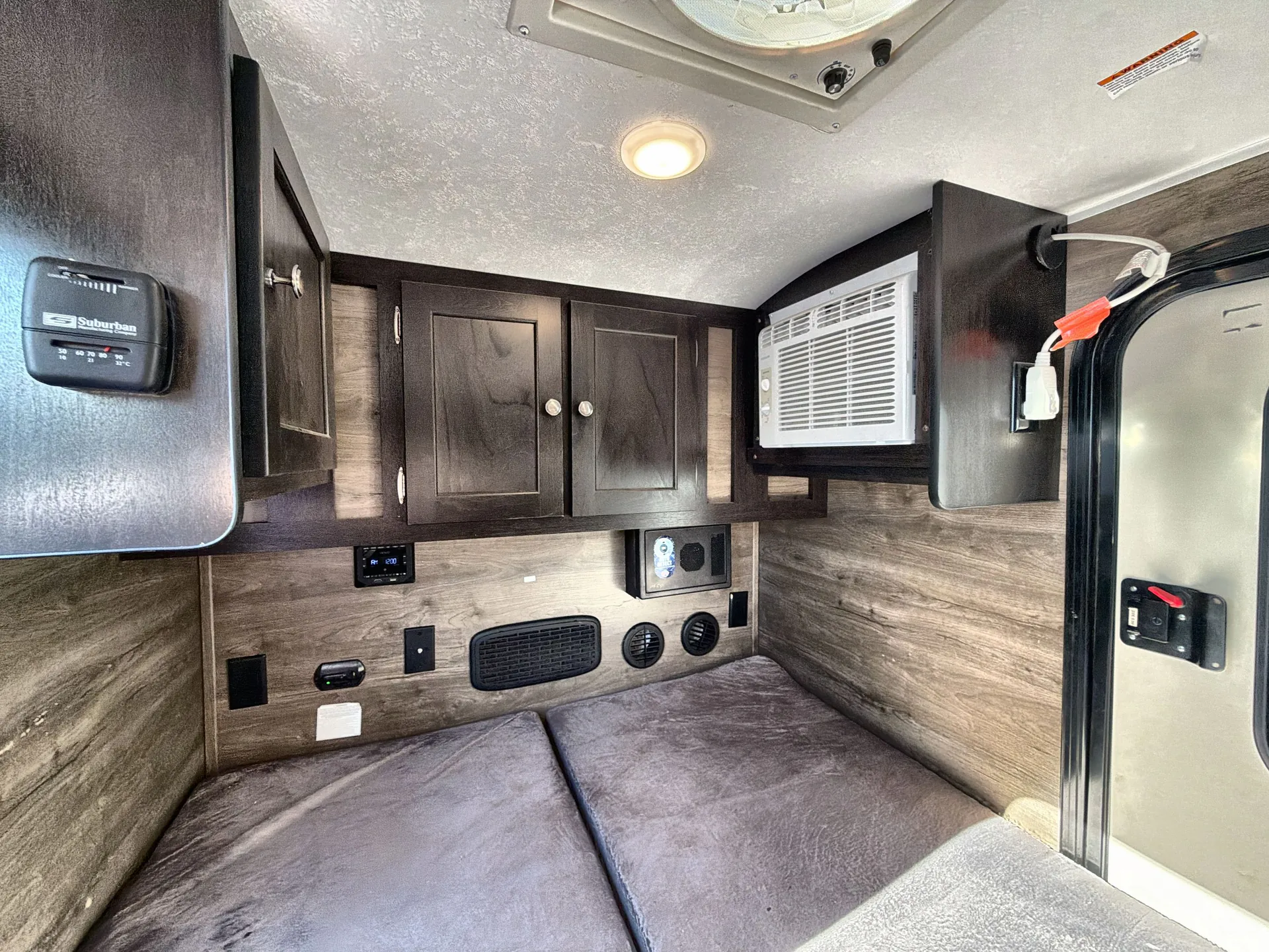 2022 Braxton Creek Bushwhacker 10HD — living area main