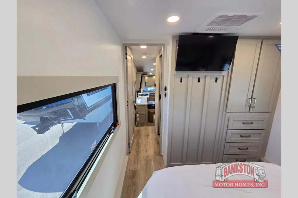 2026 Brinkley Model Z 2680, Photos photo 31