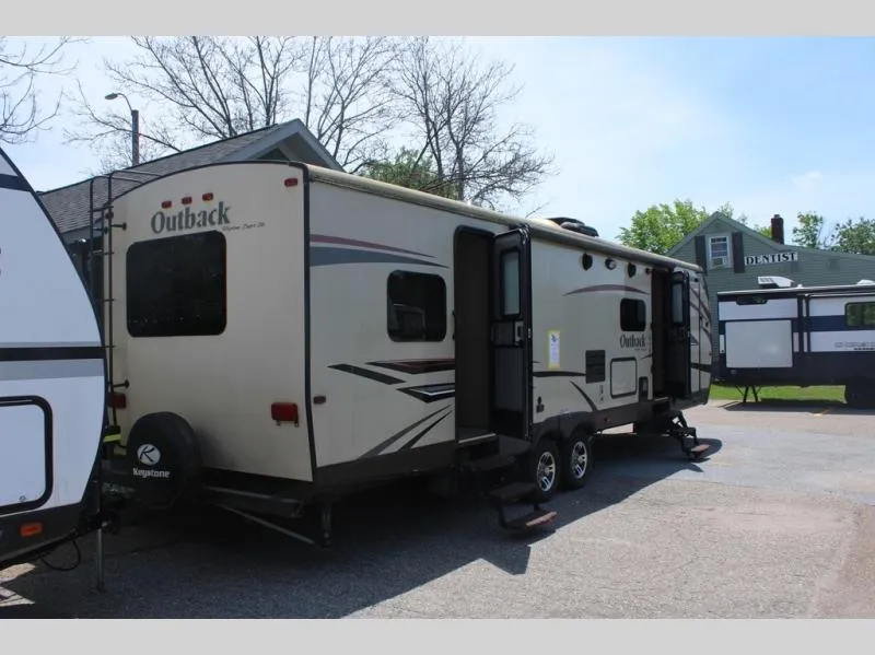 2016 Keystone RV Outback 325CG - Photo 3