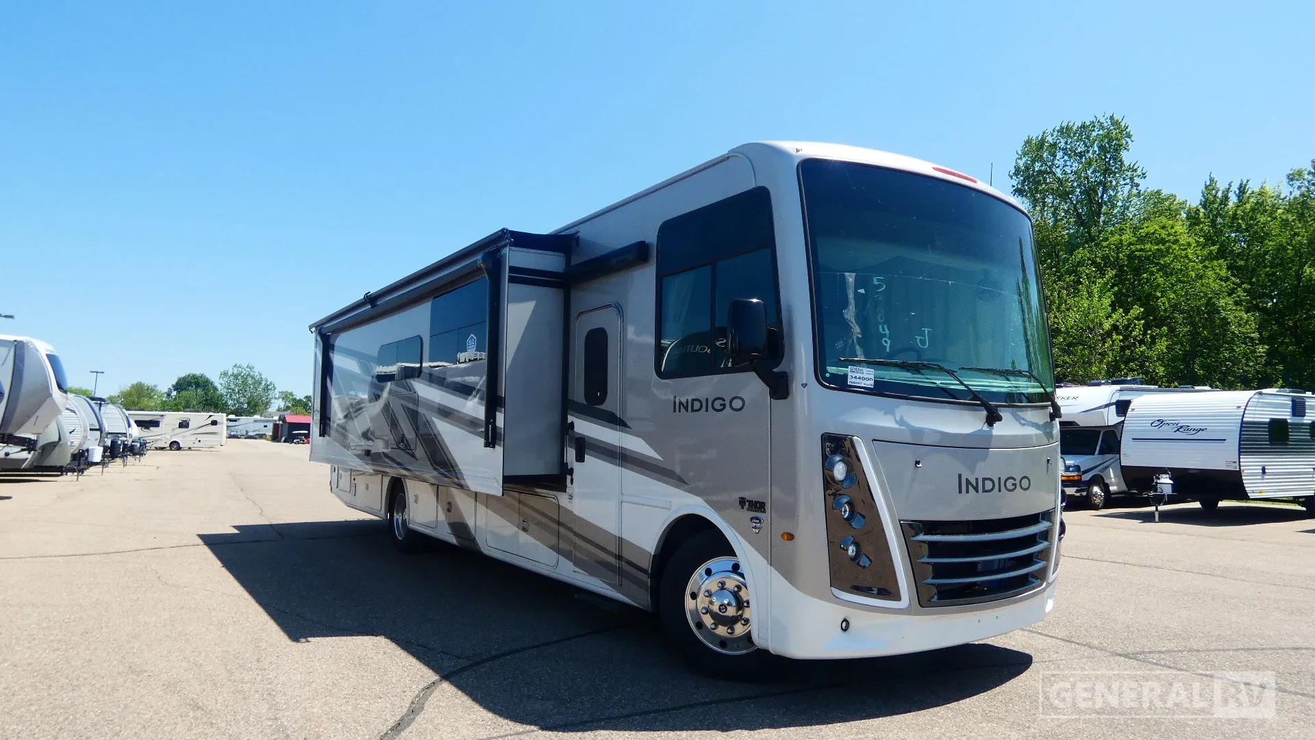 2026 Thor Motor Coach Indigo HH36 - Photo 2