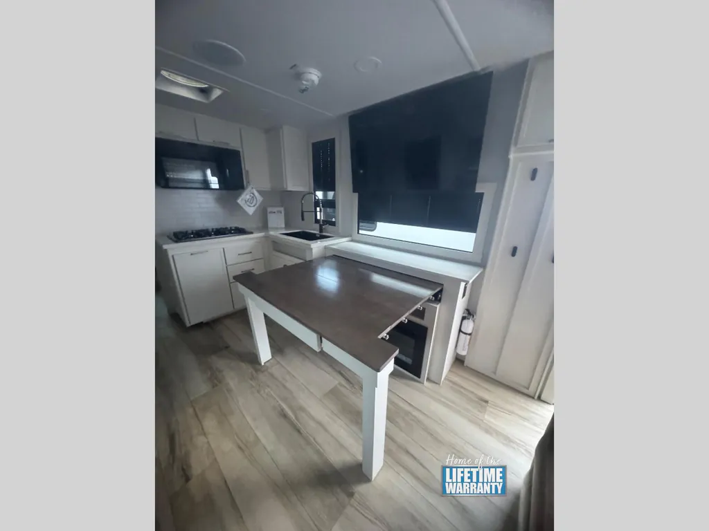 2026 Brinkley Model I 294, Photos photo 21
