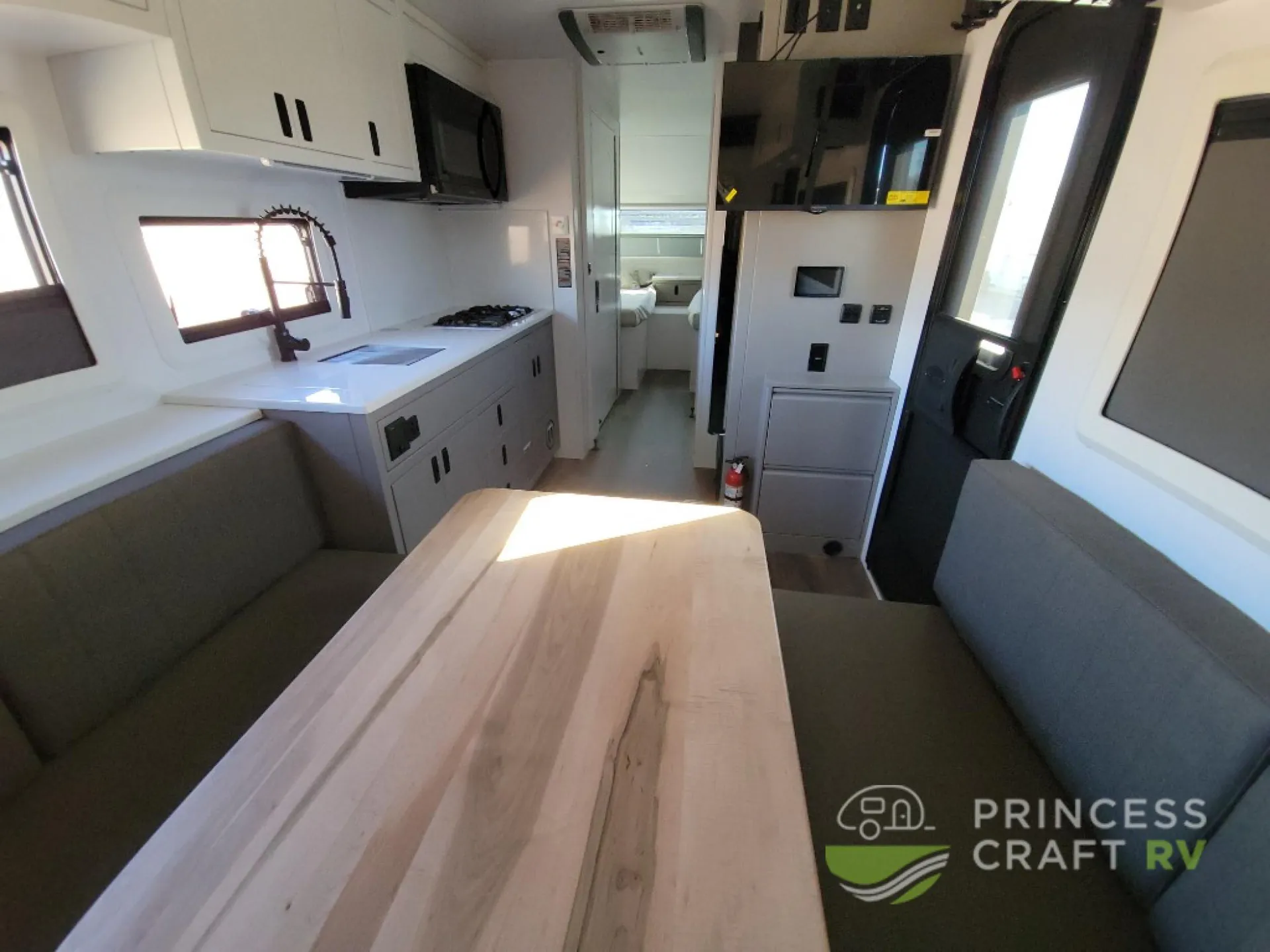2026 Palomino Pause X 224 - Photo 4