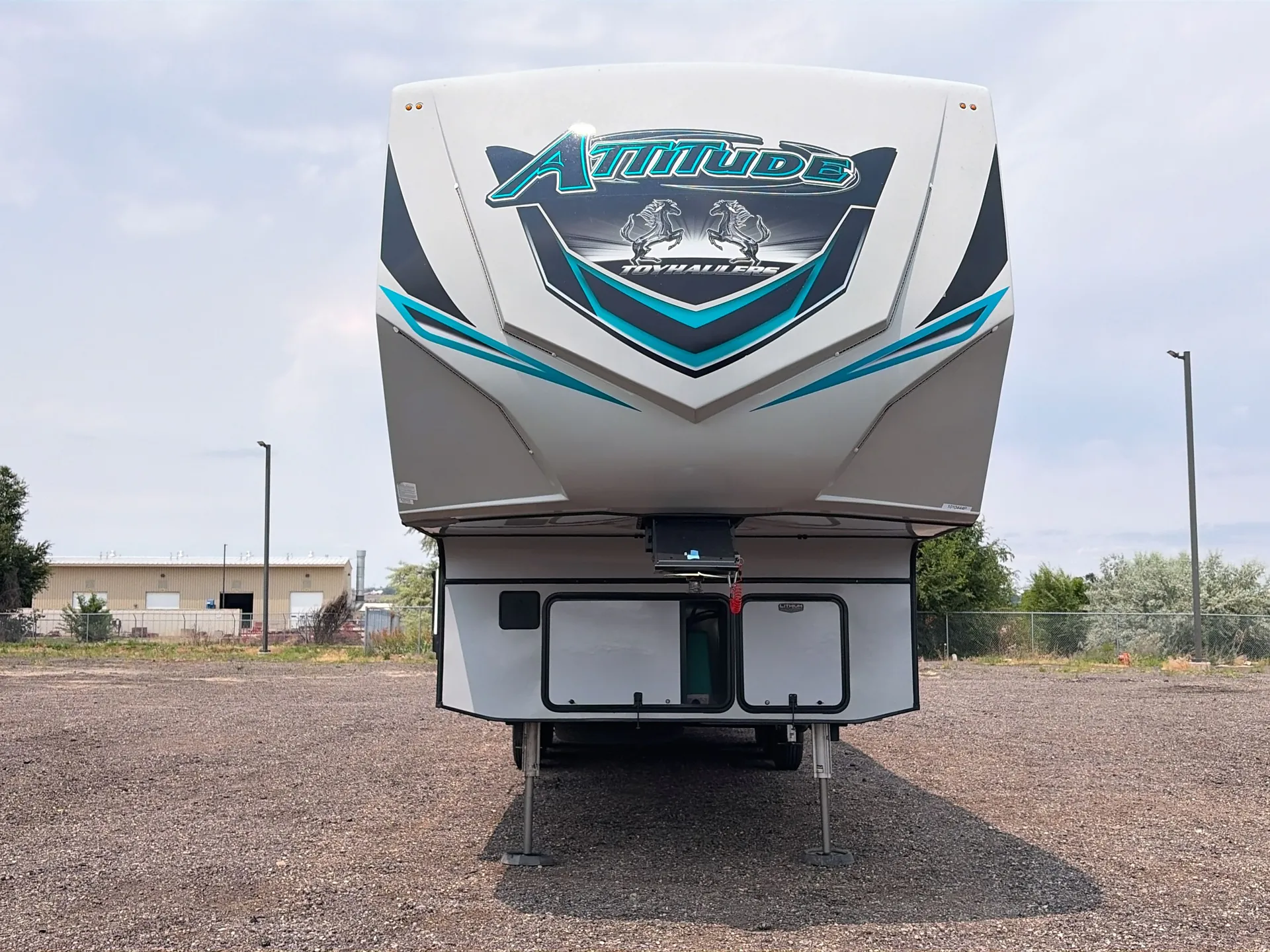 2023 Eclipse Attitude 35 GSG — front