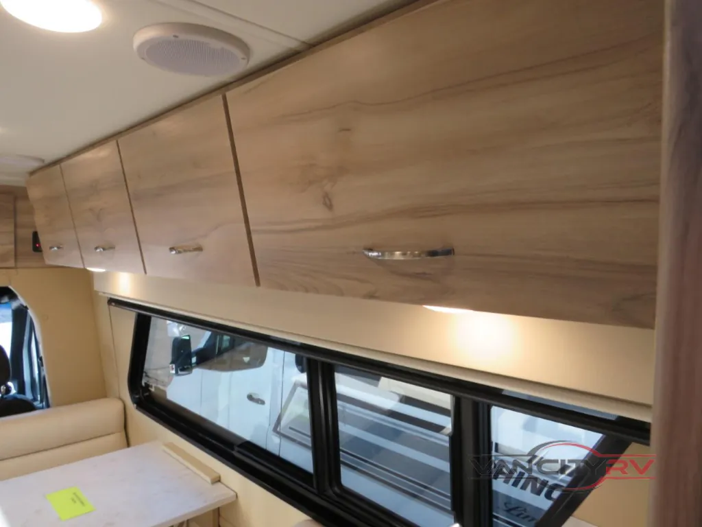 2024 Chinook RV Summit SS, Photos photo 17