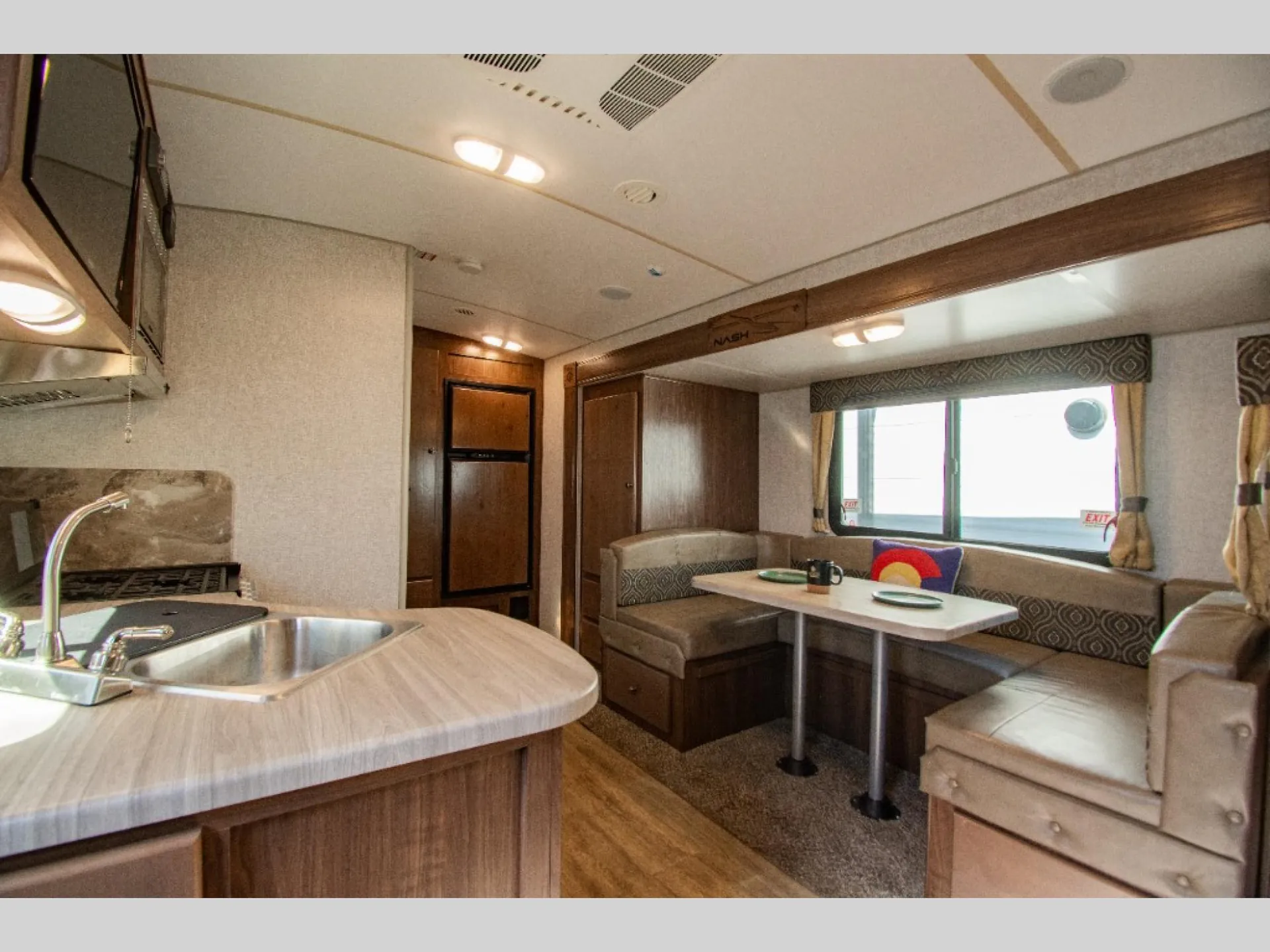 2023 Northwood Nash 18FM - Photo 3