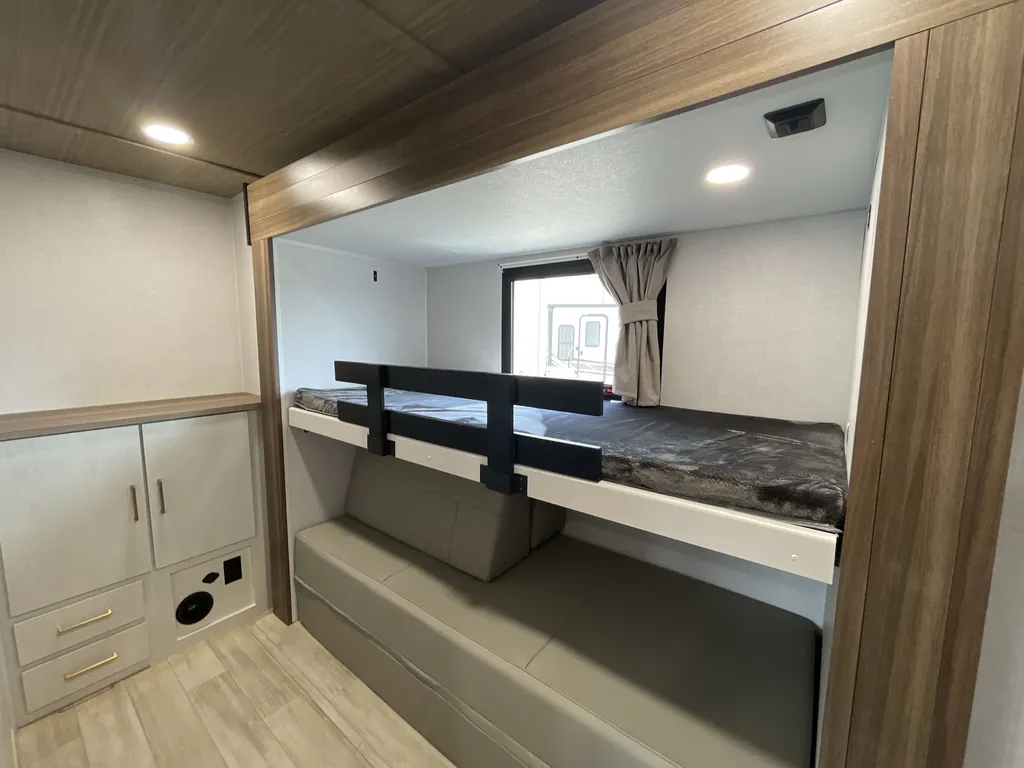 2026 Forest River Vibe 3400SB, Photos photo 17