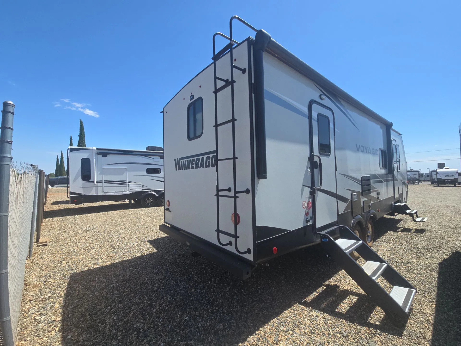 2021 Winnebago Voyage 2831RB - Photo 4