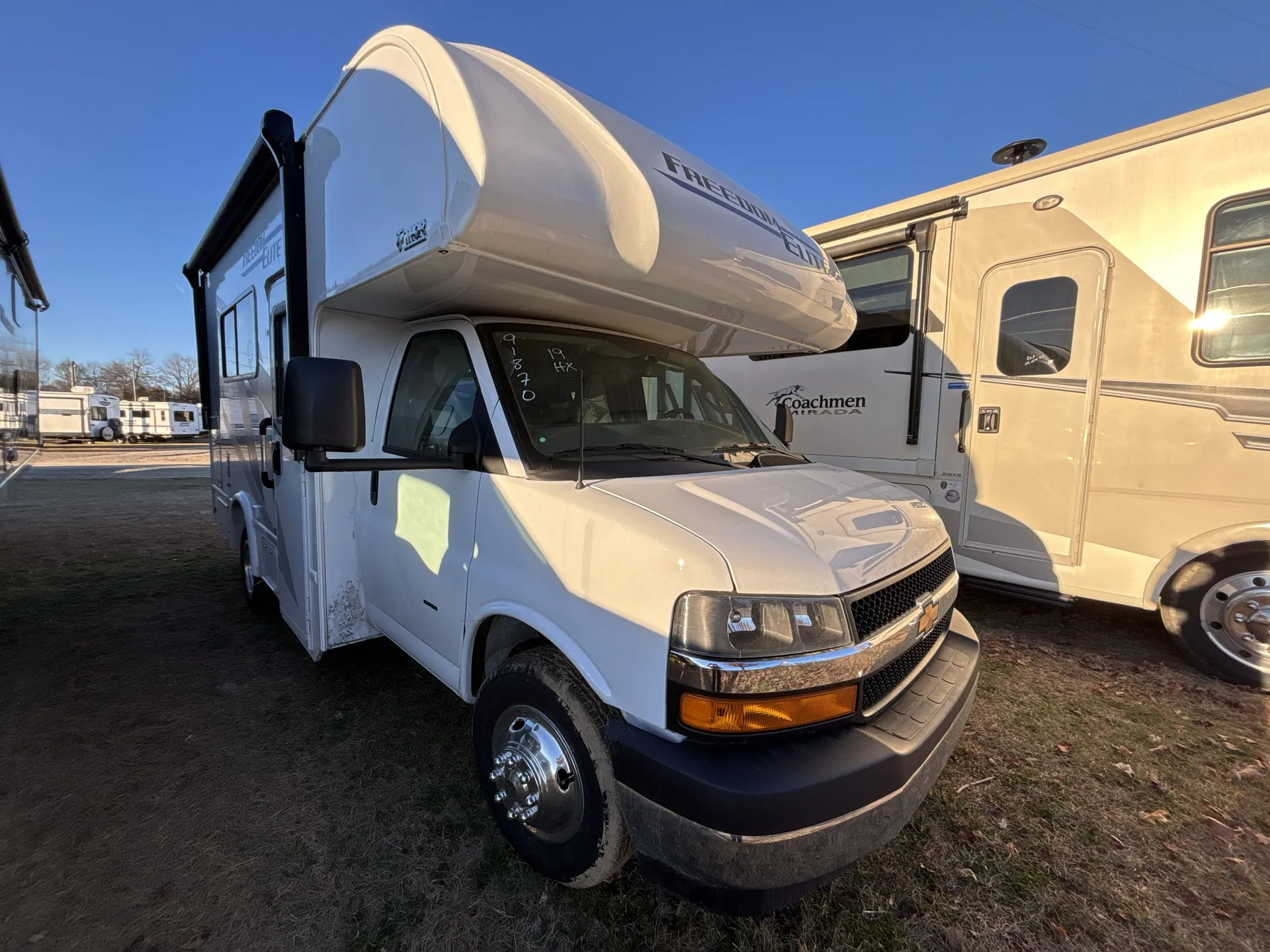 2026 Thor Motor Coach Freedom Elite 19HX - Photo 2