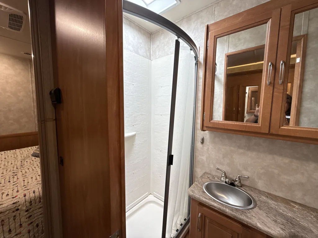 2016 Nexus Ghost 36DS, Photos photo 14