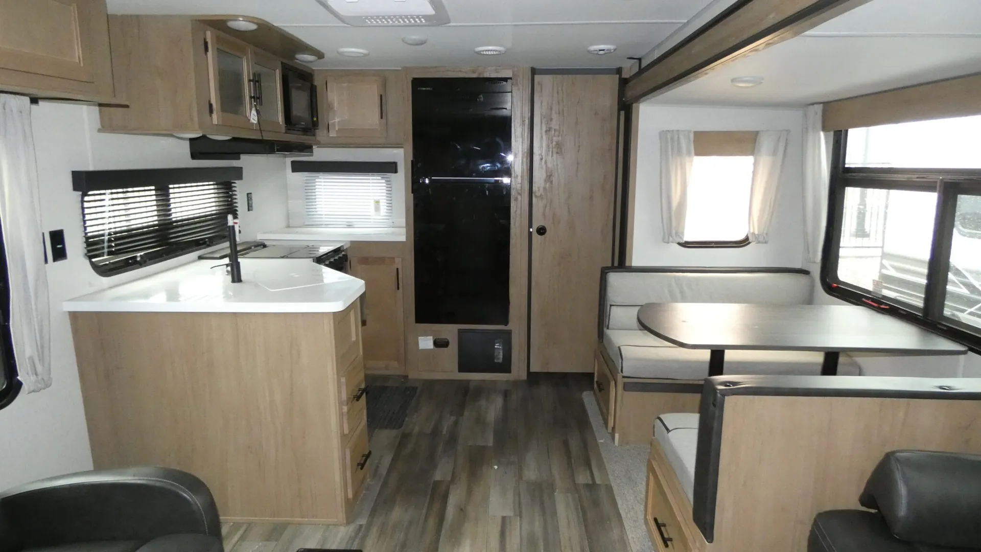 2023 Forest River Cherokee Black Label 274RKBL - Photo 3
