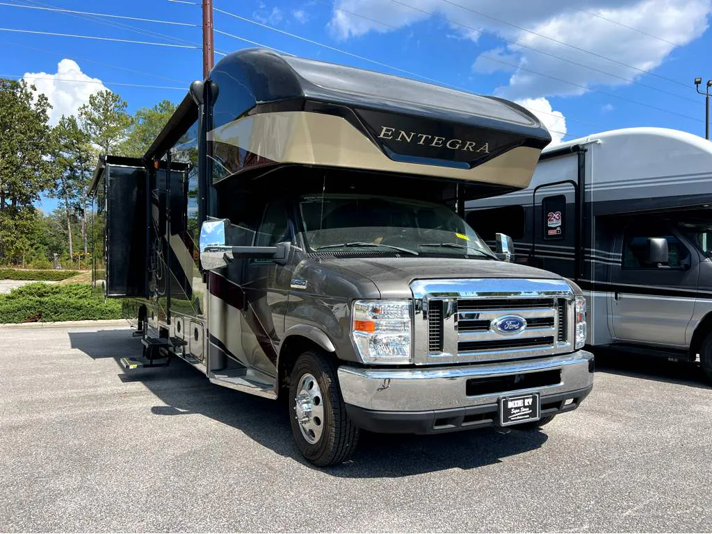 2019 Entegra Coach Esteem 31F - Photo 2