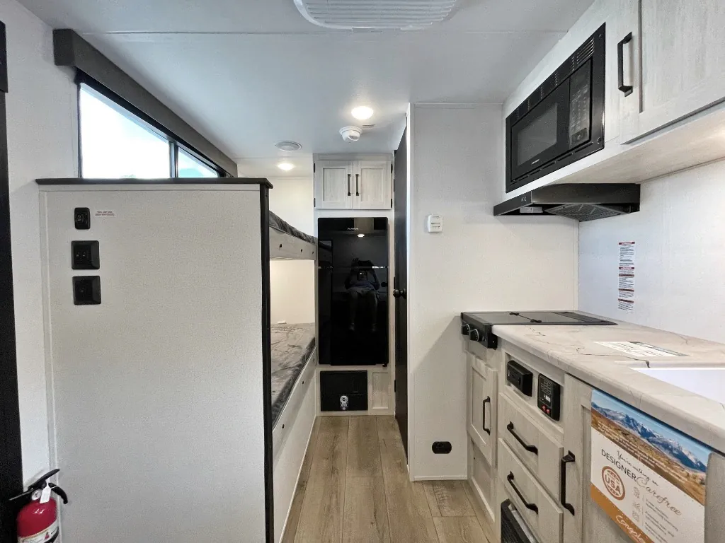 2025 Palomino Puma Camping Edition 122BHCE - Photo 3