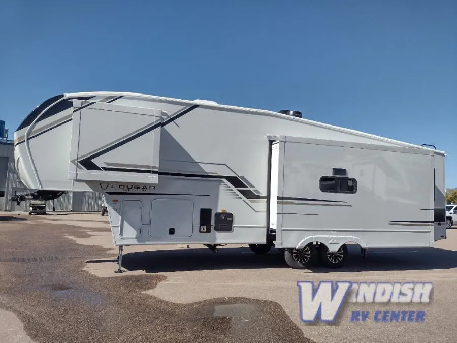 2026 Keystone Cougar Half-Ton 29RLI - Photo 4