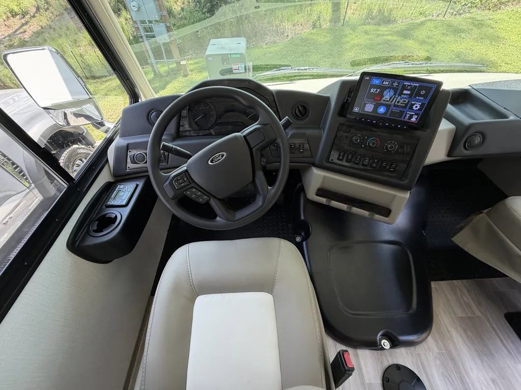 2027 Forest River Georgetown 3 Series GT3 33B3, Photos photo 17