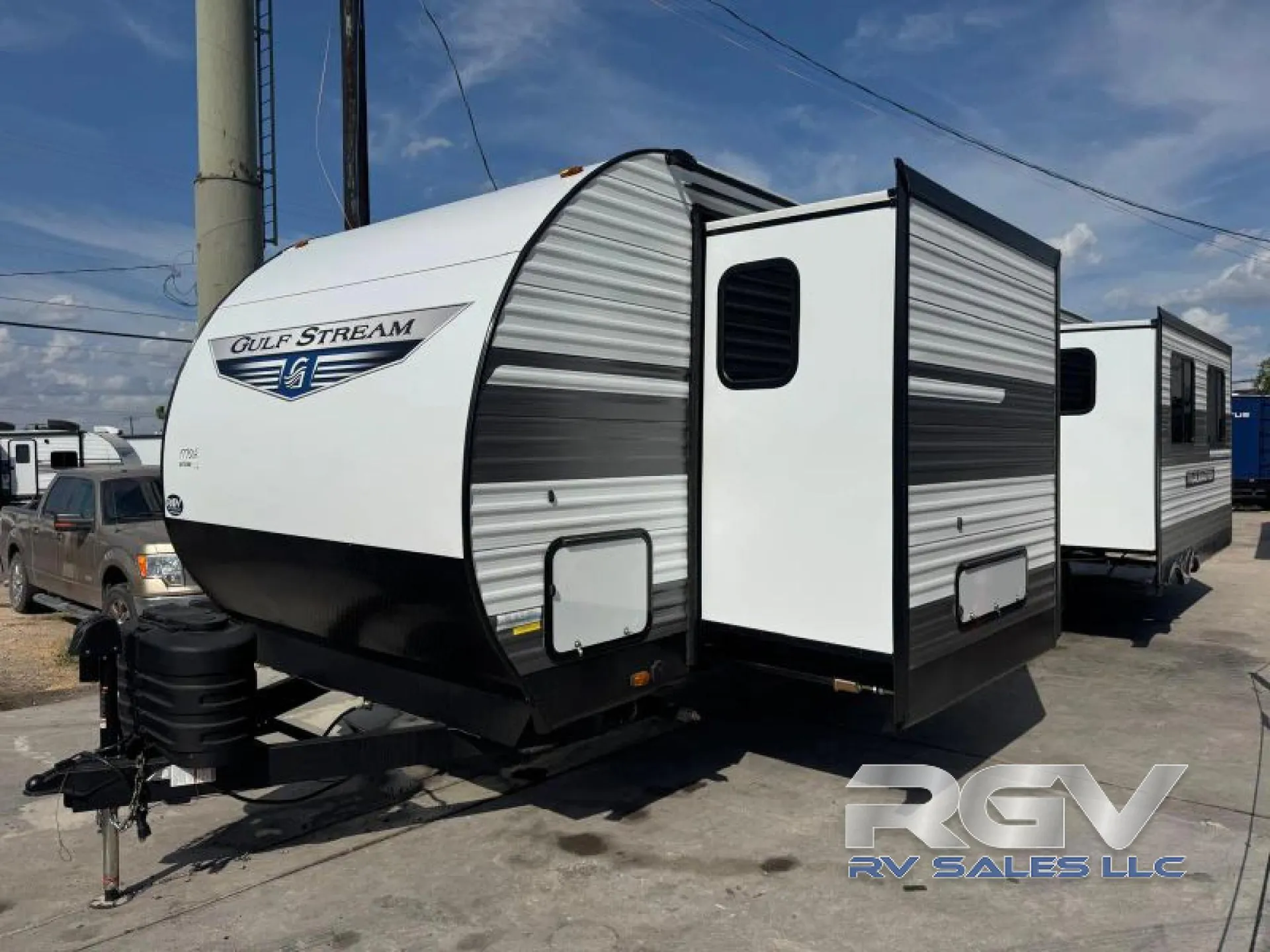 2027 Gulf Stream TrailMaster 302SBW - Photo 4