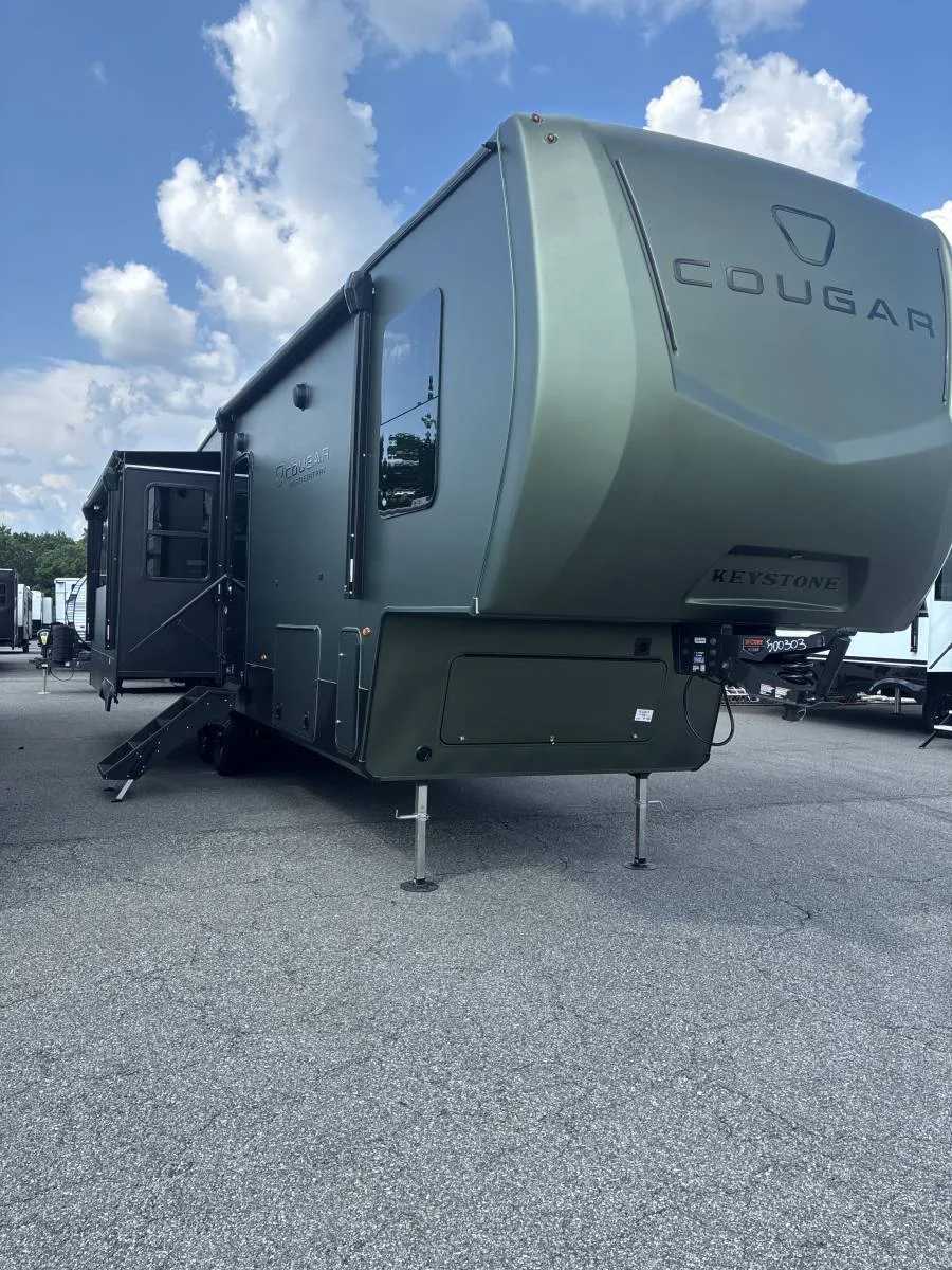 2027 Keystone Cougar 316RLS - Photo 3