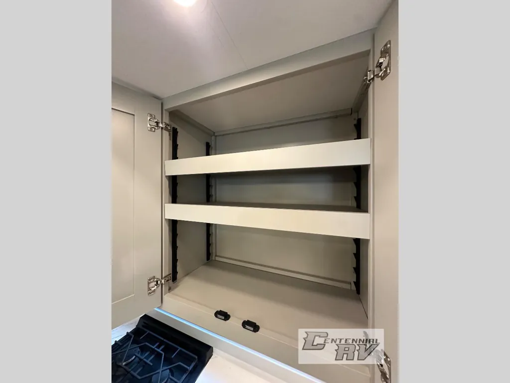2026 Brinkley Model G 3950, Photos photo 45