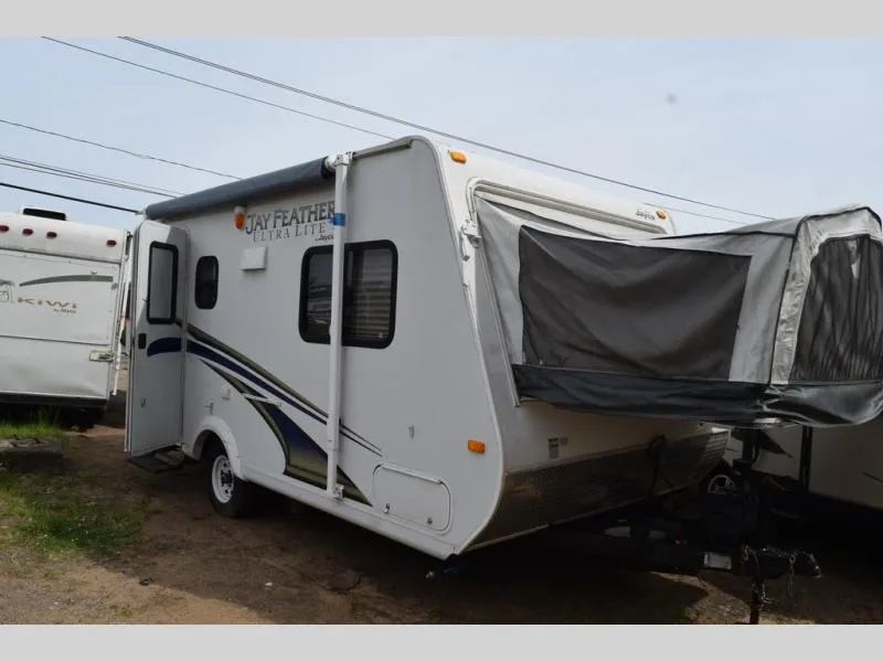 2013 Jayco Jay Feather Ultra Lite X17Z - Photo 3
