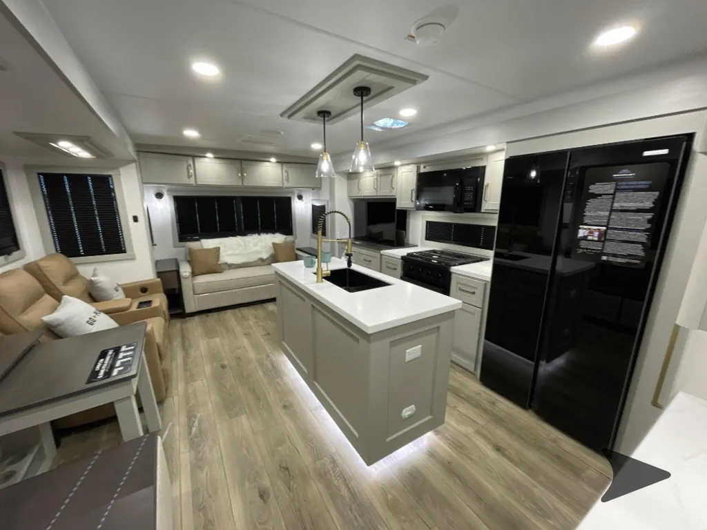 2026 Brinkley Model Z Air 297, Photos photo 25