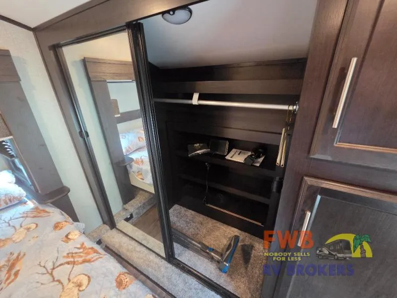 2021 Jayco Eagle 317RLOK - Photo 3