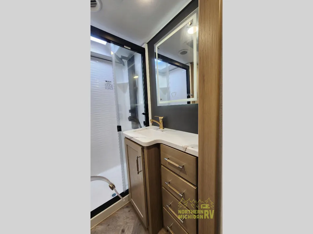 2026 Keystone Raptor 433, Photos photo 29