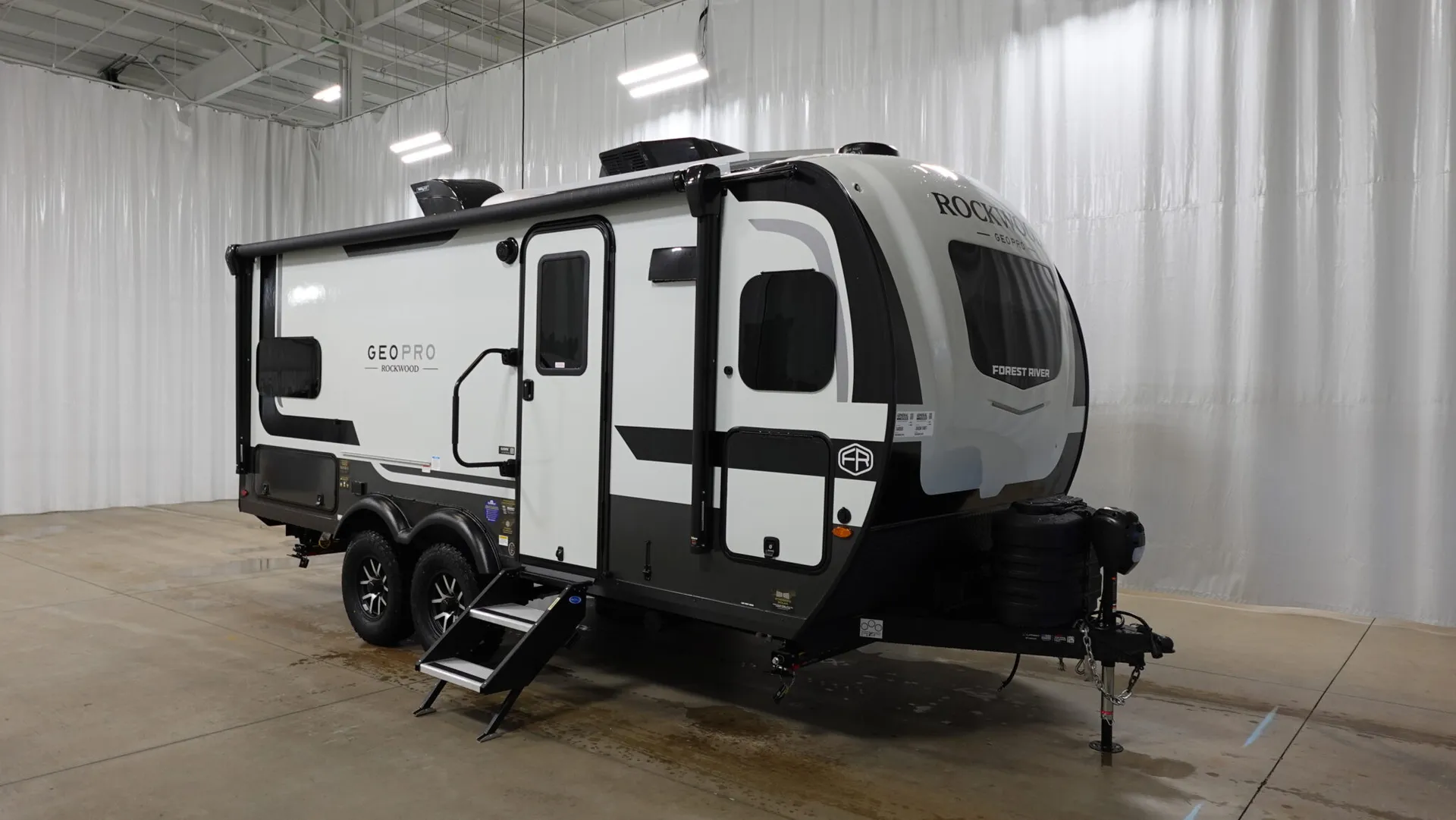 2026 Forest River Rockwood Geo Pro 20FK - Photo 2