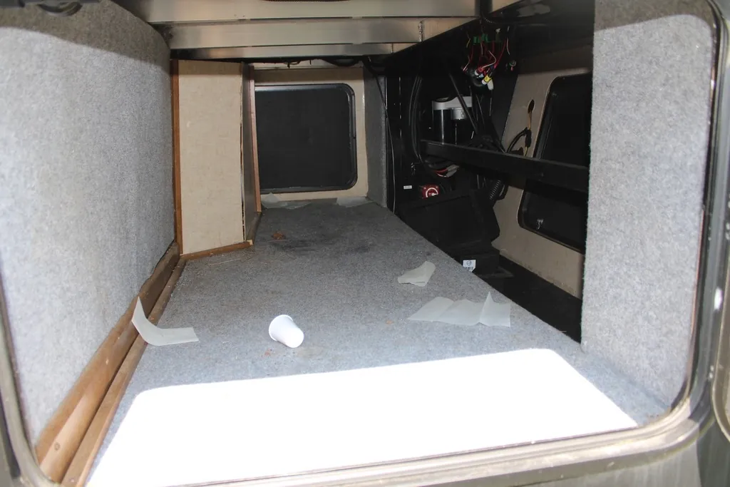 2017 Forest River Sabre 36FRP — Photo 5