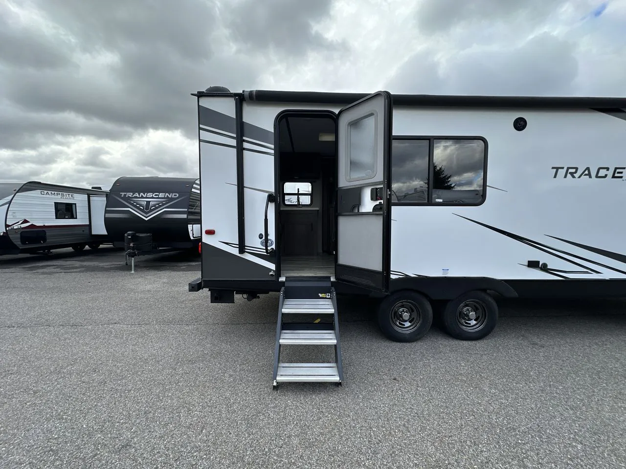 2020 Prime Time Tracer 24RKS - Photo 3