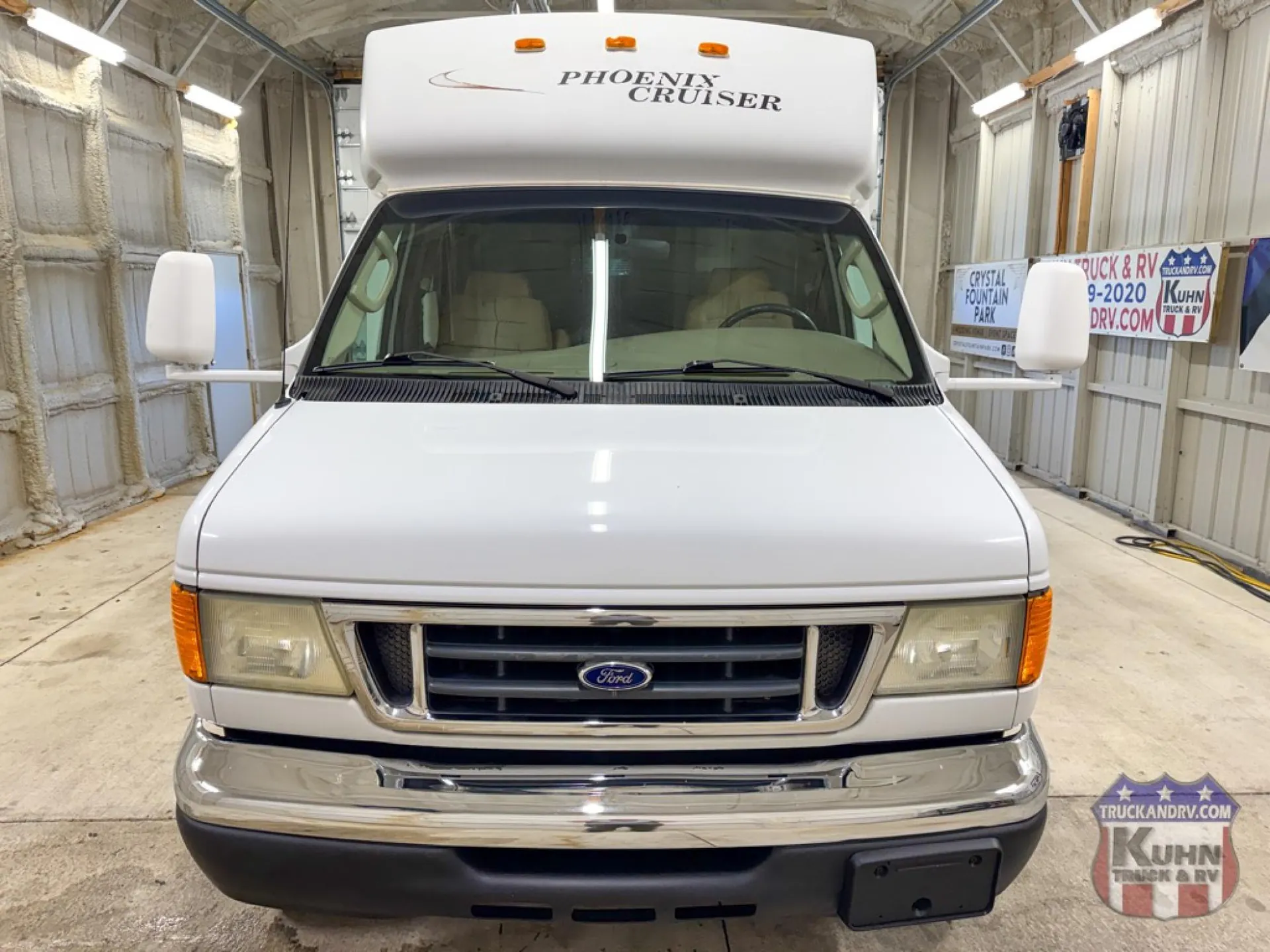 2008 Phoenix Cruiser 2400 - Photo 4