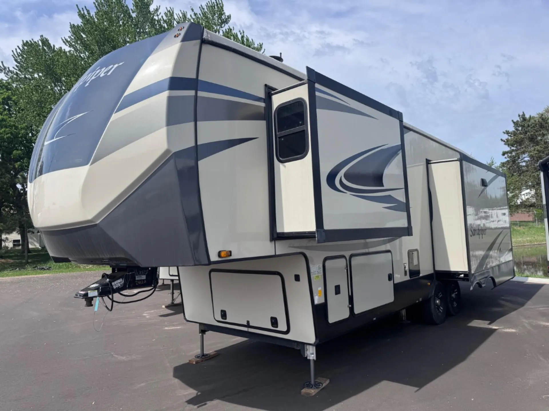 2021 Forest River Sandpiper 321RL - Photo 4