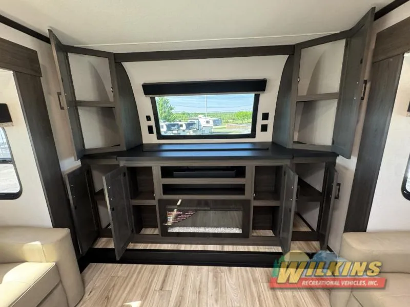 2026 Venture RV SportTrek Touring Edition 365VFL - Photo 4