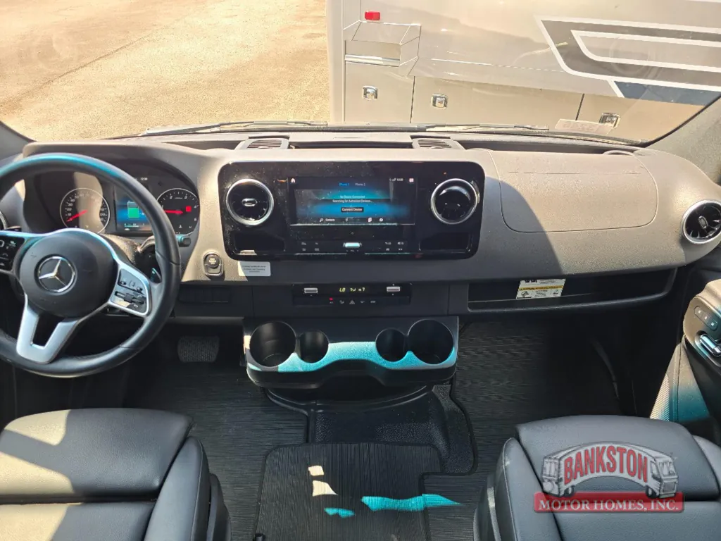 2023 Tiffin Wayfarer 25 JW, Photos photo 12