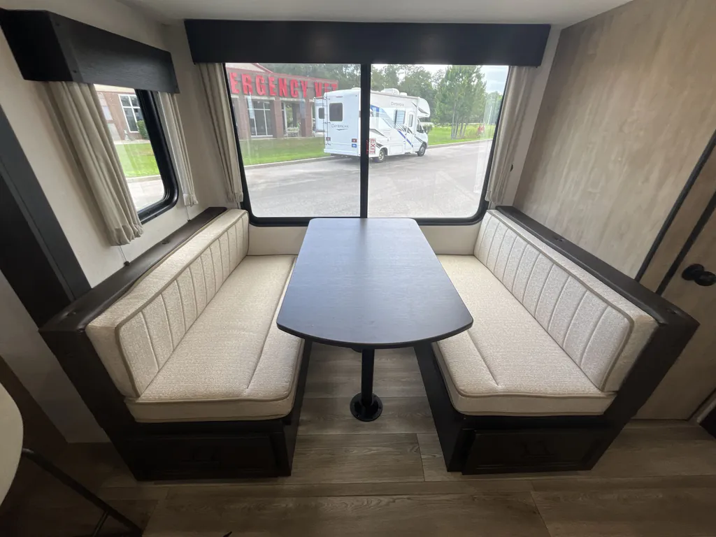 2027 Forest River Cherokee Wolf Den 306MM, Photos photo 15