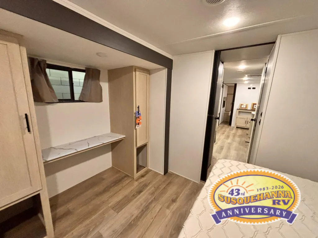 2026 Shasta RVs i-5 Edition 532BEDS, Photos photo 18