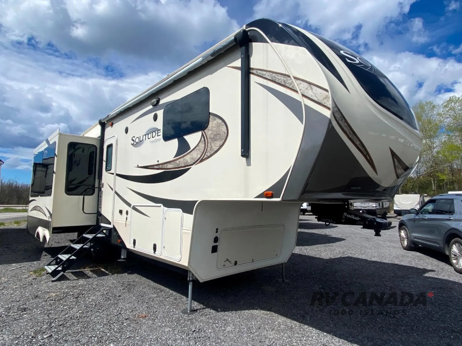 2017 Grand Design Solitude 310GK - Photo 2